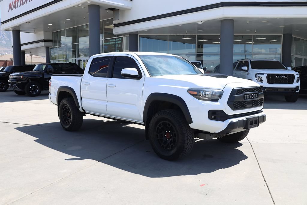 Used 2019 Toyota Tacoma TRD Pro AWD/4WD image 8