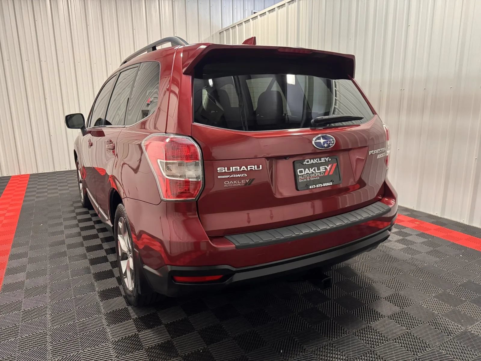 Used 2016 Subaru Forester 2.5i Touring w/ Popular Package #1 AWD/4WD image 12