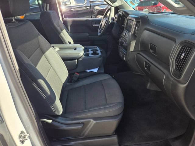 Certified 2025 Chevrolet Silverado 1500 Custom w/ Turbomax Blackout Package AWD/4WD image 15