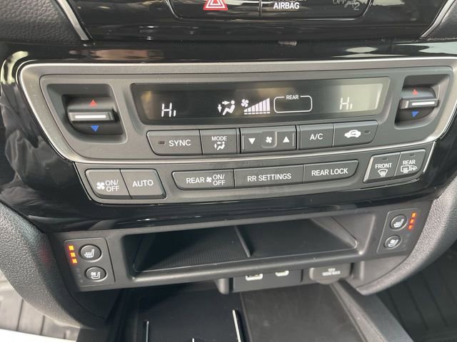 Used 2025 Honda Ridgeline Black Edition image 19