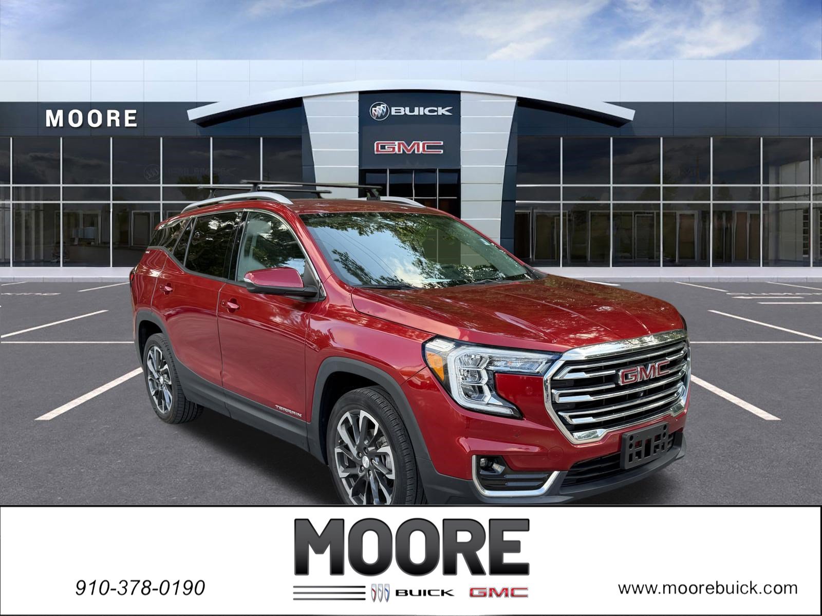 Used 2022 GMC Terrain SLT w/ Tech Package FWD image 1