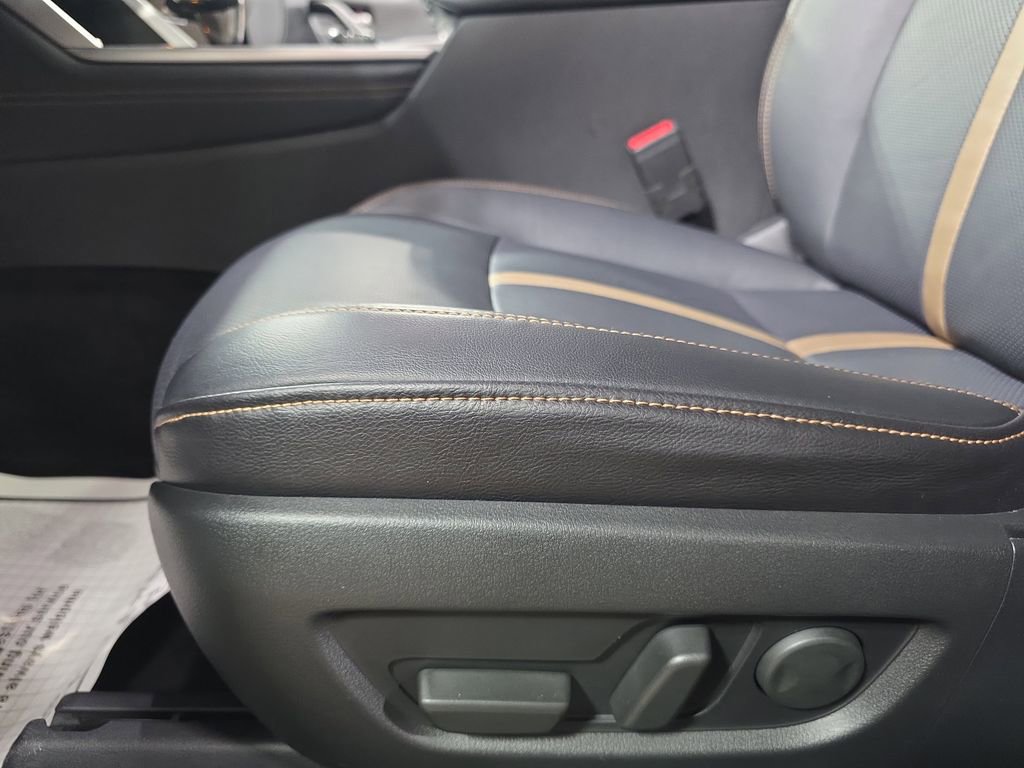 Used 2025 MAZDA CX-90 3.3 Turbo w/ Premium Plus Pkg image 30