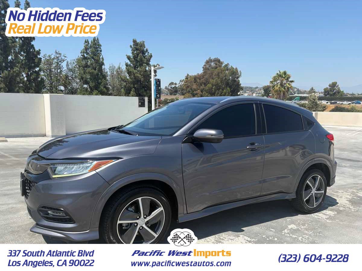 Used 2019 Honda HR-V Touring image 1