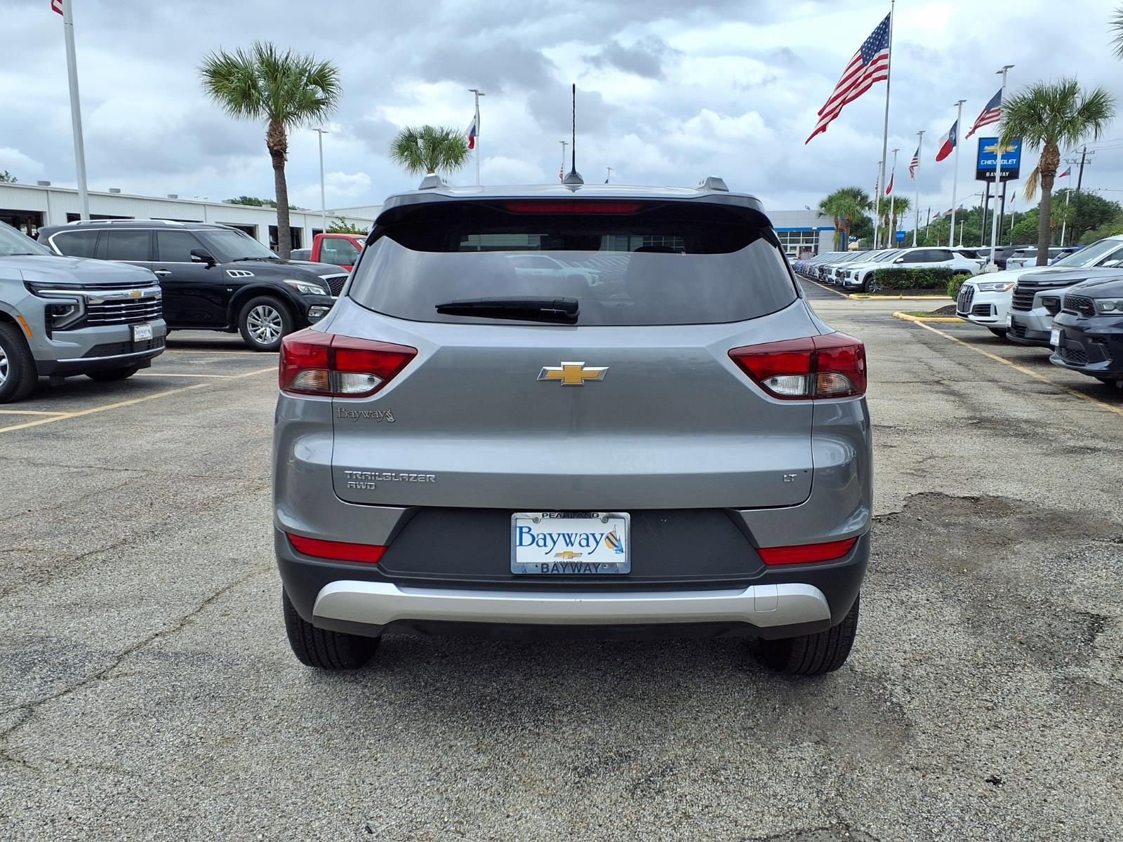 Used 2025 Chevrolet TrailBlazer LT AWD/4WD image 22