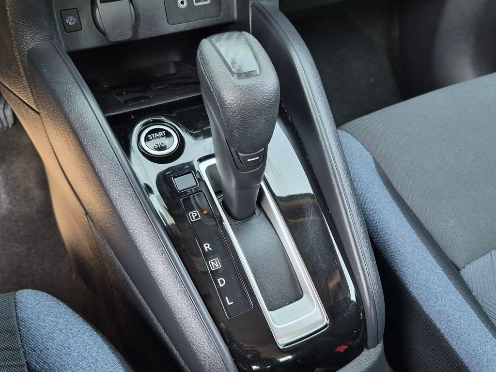 Used 2023 Nissan Versa SV FWD image 19