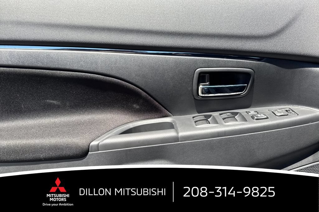 New 2026 Mitsubishi Outlander Sport LE AWD/4WD image 11