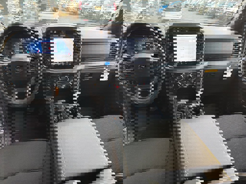 New 2025 Ford F150 XLT w/ Equipment Group 302A MID image 22