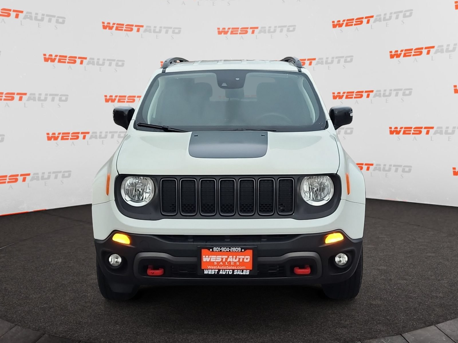 Used 2023 Jeep Renegade Trailhawk AWD/4WD image 8
