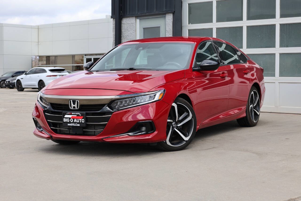 Used 2022 Honda Accord Sport image 3