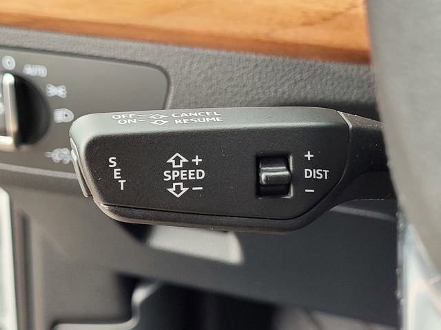 Used 2023 Audi Q5 2.0T Premium Plus image 31