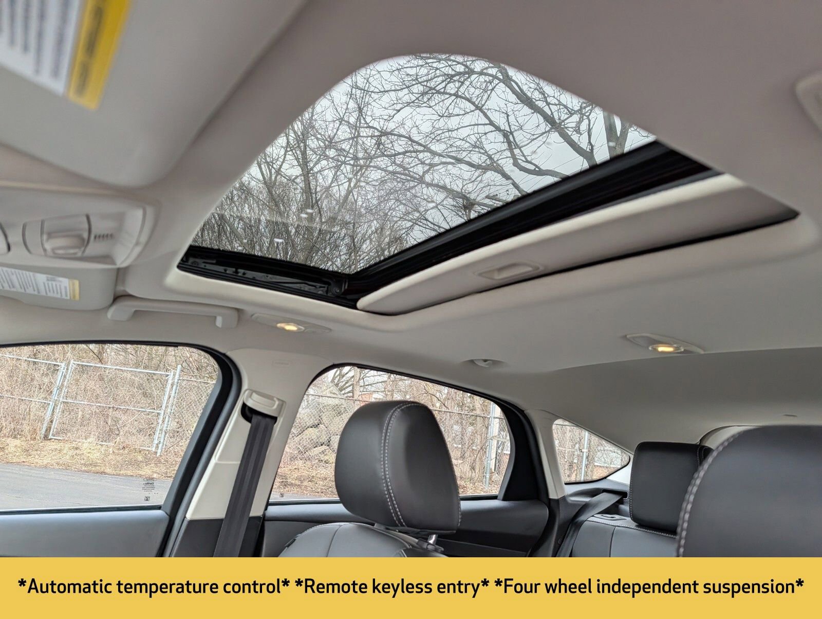 Used 2014 Ford Focus Titanium image 5