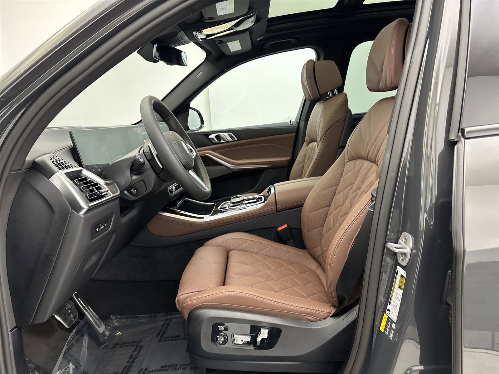 New 2026 BMW X5 xDrive50e w/ Executive Package AWD/4WD image 25