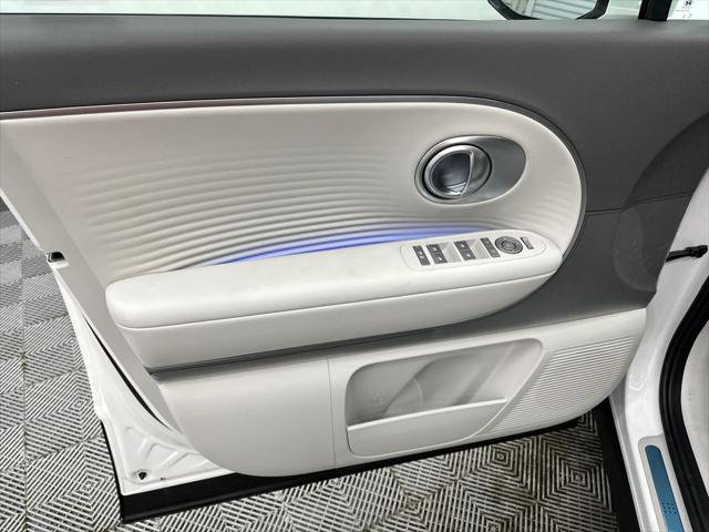 New 2026 Hyundai Ioniq 9 SEL image 11