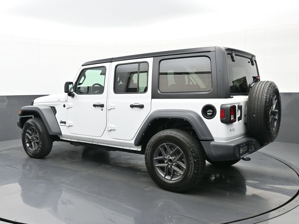Used 2024 Jeep Wrangler Sport S image 5