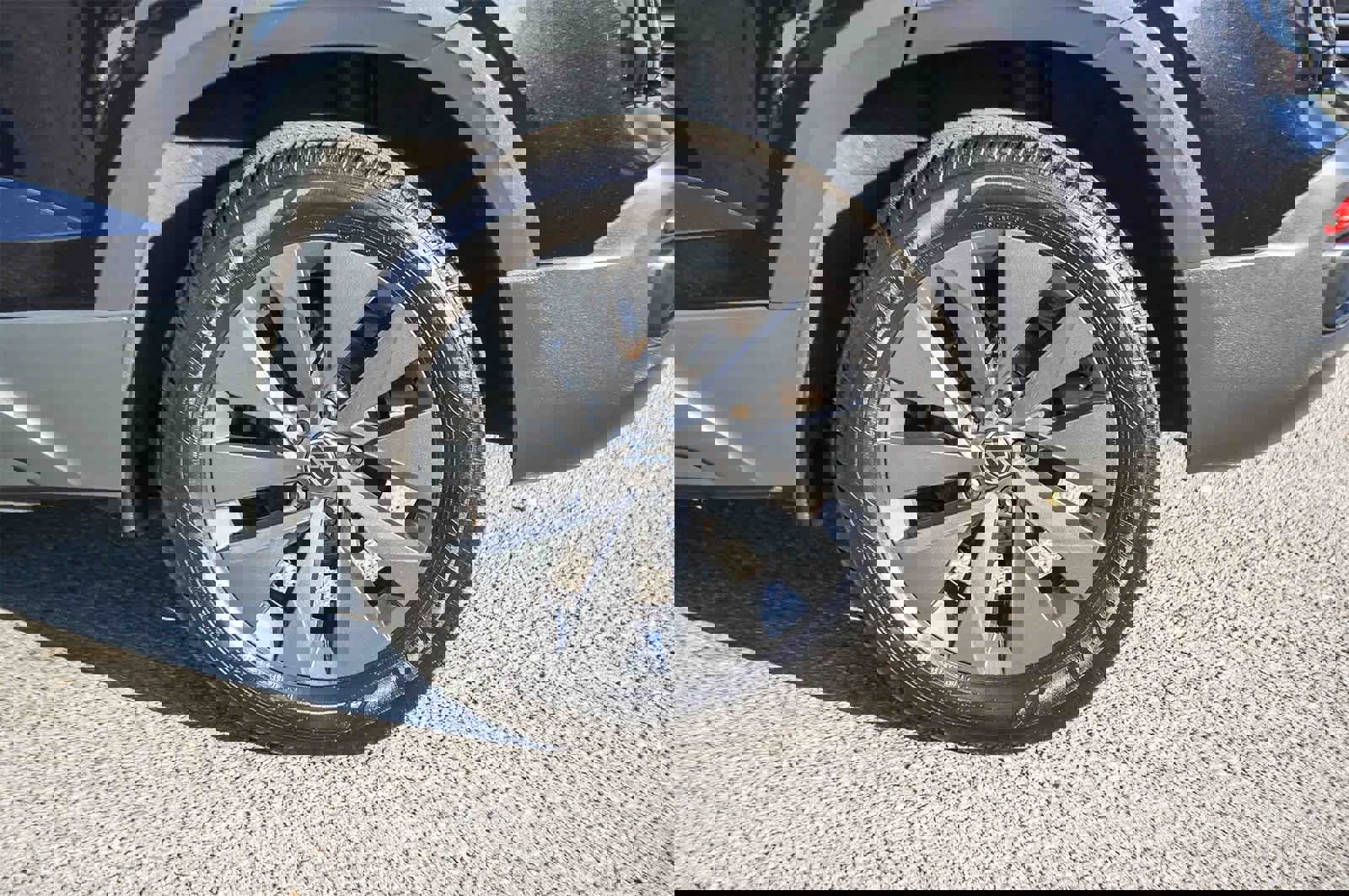 Used 2024 Volkswagen Taos S image 5