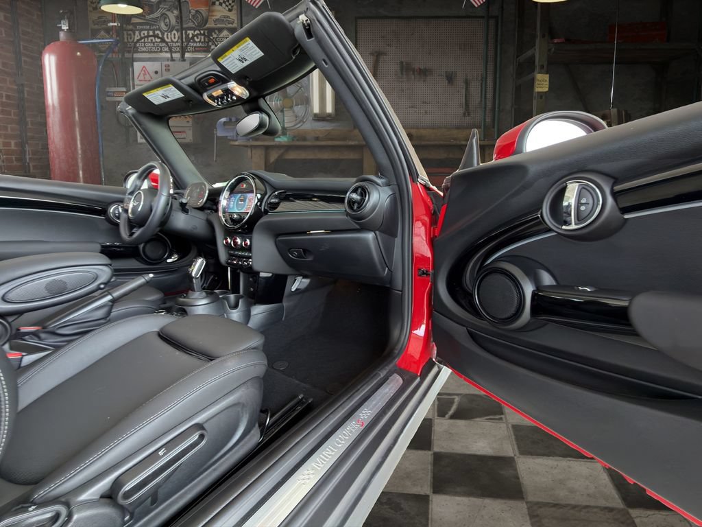 Used 2024 MINI Cooper S FWD image 20