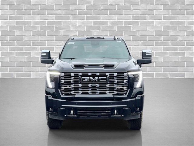 New 2025 GMC Sierra 3500 Denali w/ Denali Reserve Package image 10