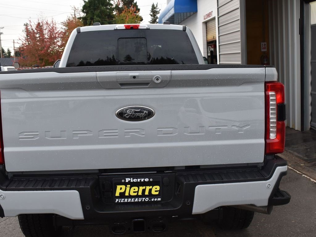 New 2026 Ford F250 4x4 Crew Cab Super Duty image 8