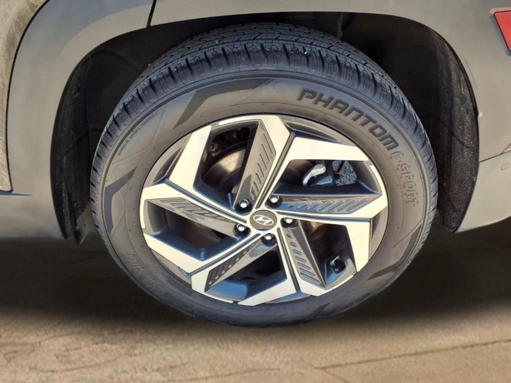Used 2024 Hyundai Tucson Limited FWD image 24