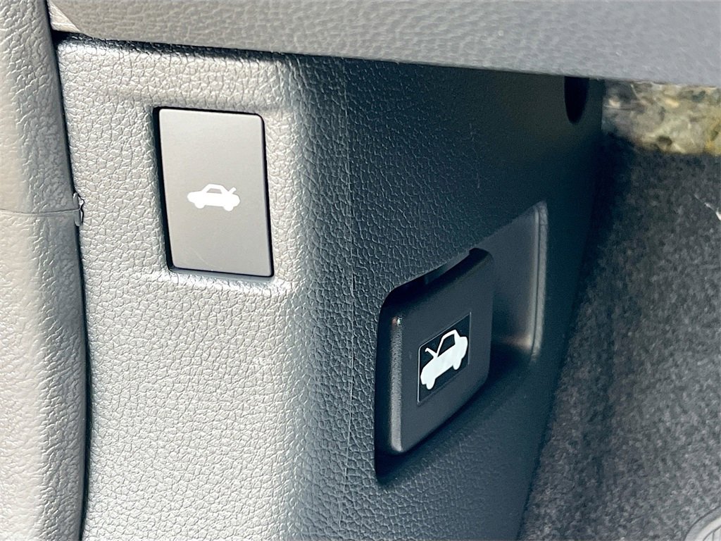 New 2025 Honda Accord Touring image 19