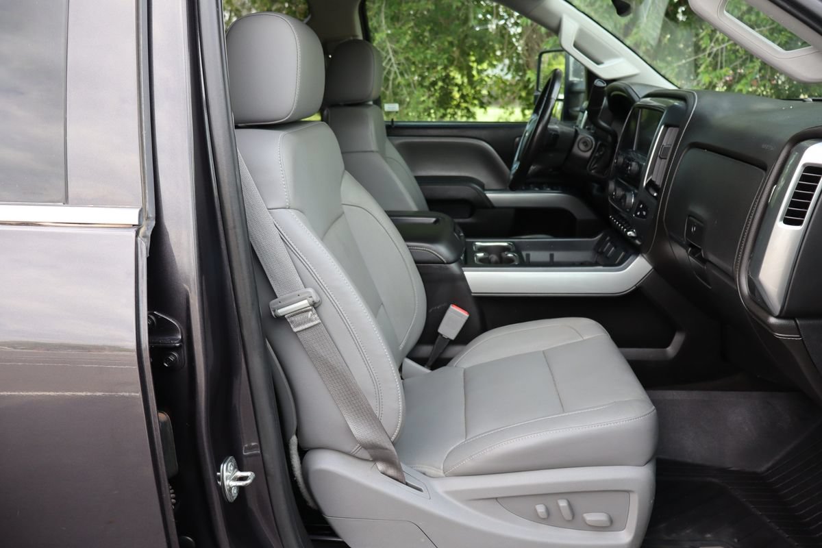 Used 2015 Chevrolet Silverado 2500 LTZ w/ Duramax Plus Package AWD/4WD image 22