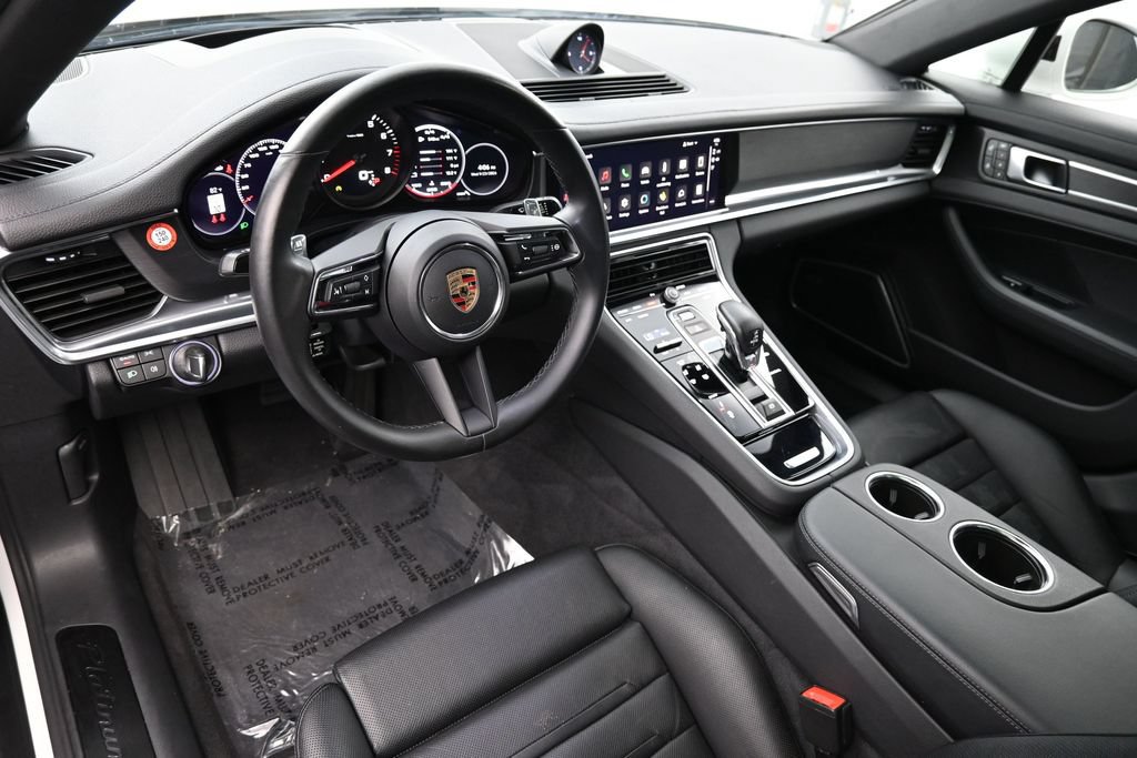 Certified 2023 Porsche Panamera Platinum Edition RWD image 4