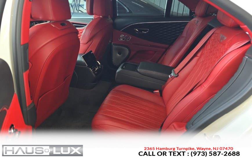 Used 2021 Bentley Flying Spur V8 w/ First Edition Specification image 5