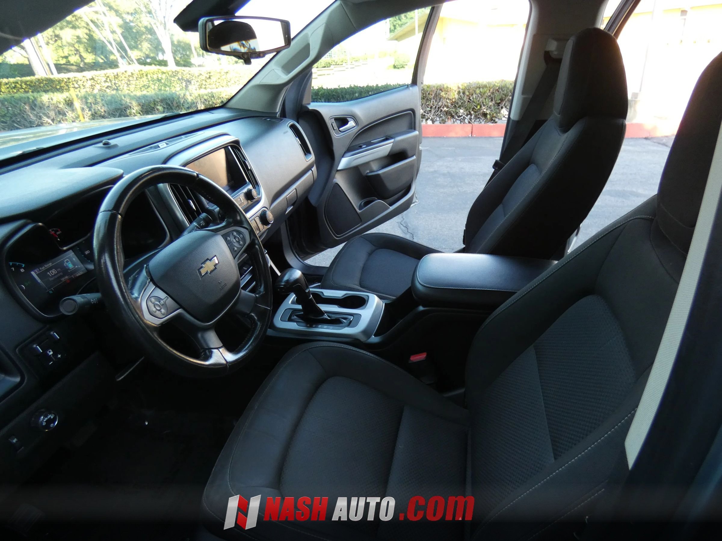 Used 2018 Chevrolet Colorado LT RWD image 48