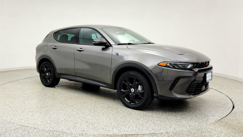 Used 2024 Dodge Hornet R/T w/ R/T Blacktop Package AWD/4WD image 3