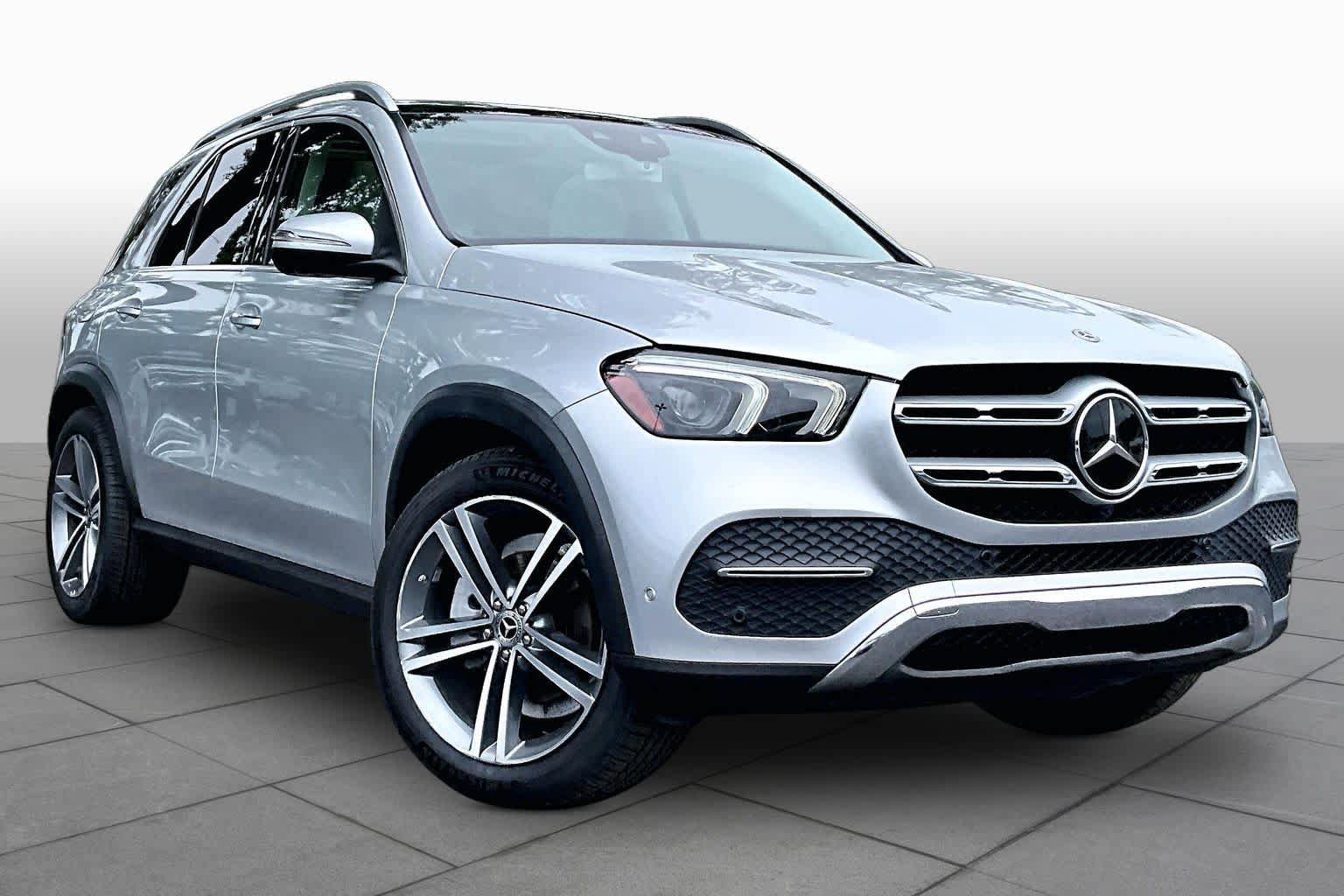 Used 2020 Mercedes-Benz GLE 350 4MATIC image 3