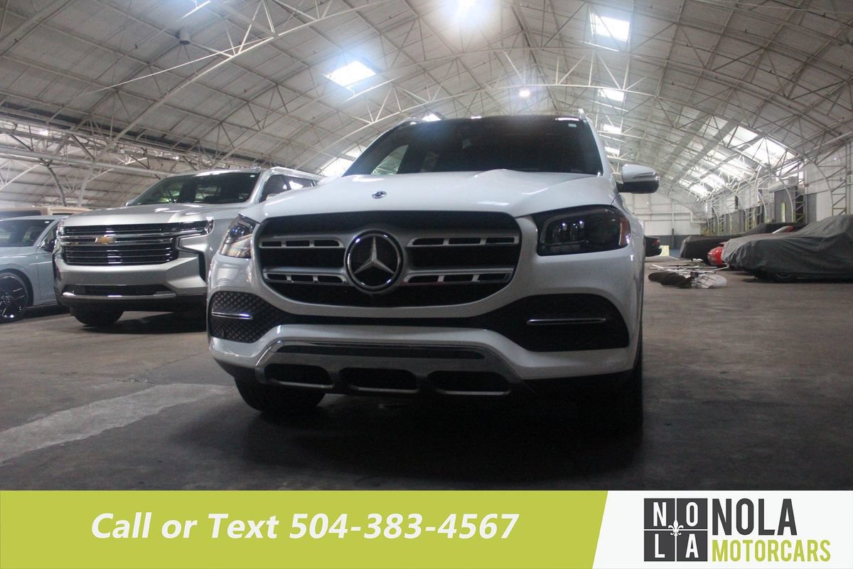 Used 2023 Mercedes-Benz GLS 450 4MATIC image 4