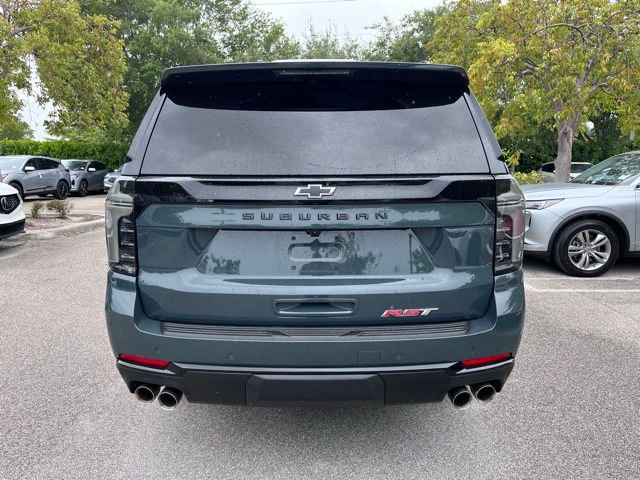 Used 2025 Chevrolet Suburban RST w/ Comfort Package image 5