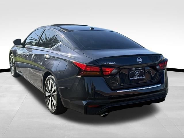 Used 2019 Nissan Altima 2.5 SV image 4