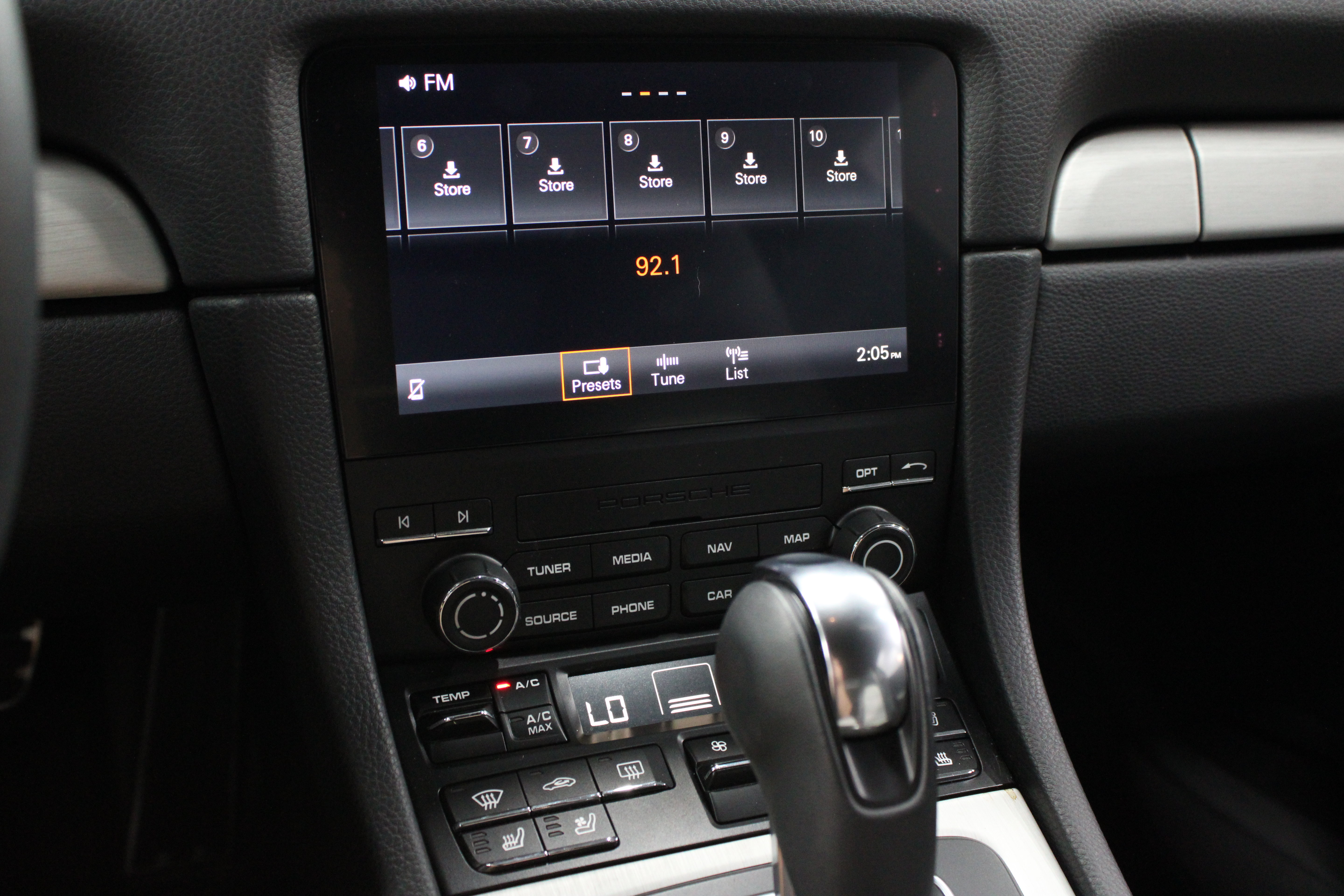 Used 2025 Porsche 718 Cayman S w/ Sportdesign Package RWD image 17