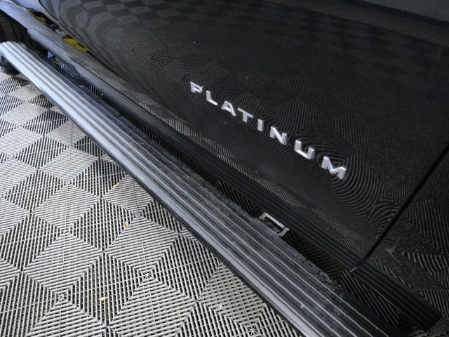 Certified 2025 Ford Expedition Max Platinum AWD/4WD image 9