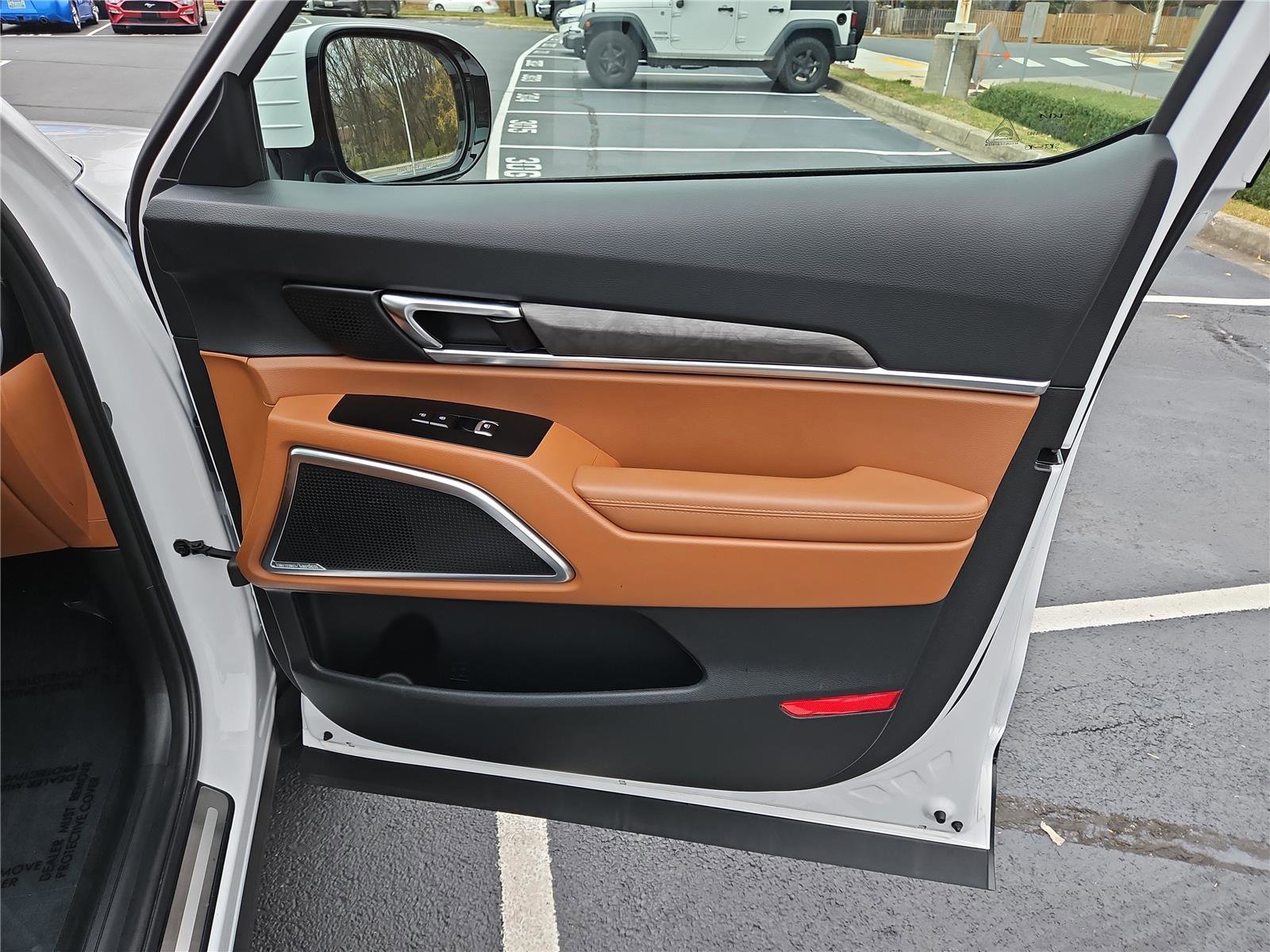 Used 2025 Kia Telluride SX X-Line image 28