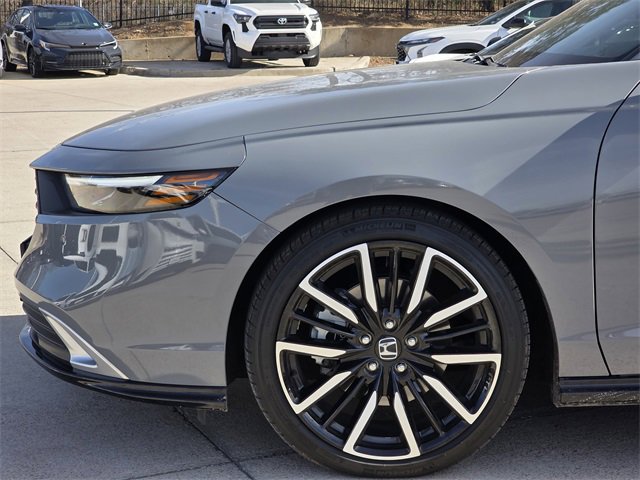 Used 2024 Honda Accord Touring image 5