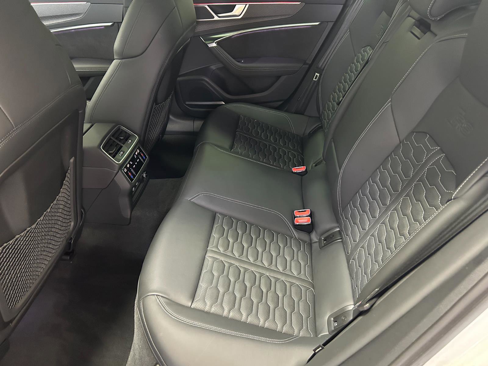 Used 2025 Audi RS 6 performance image 21