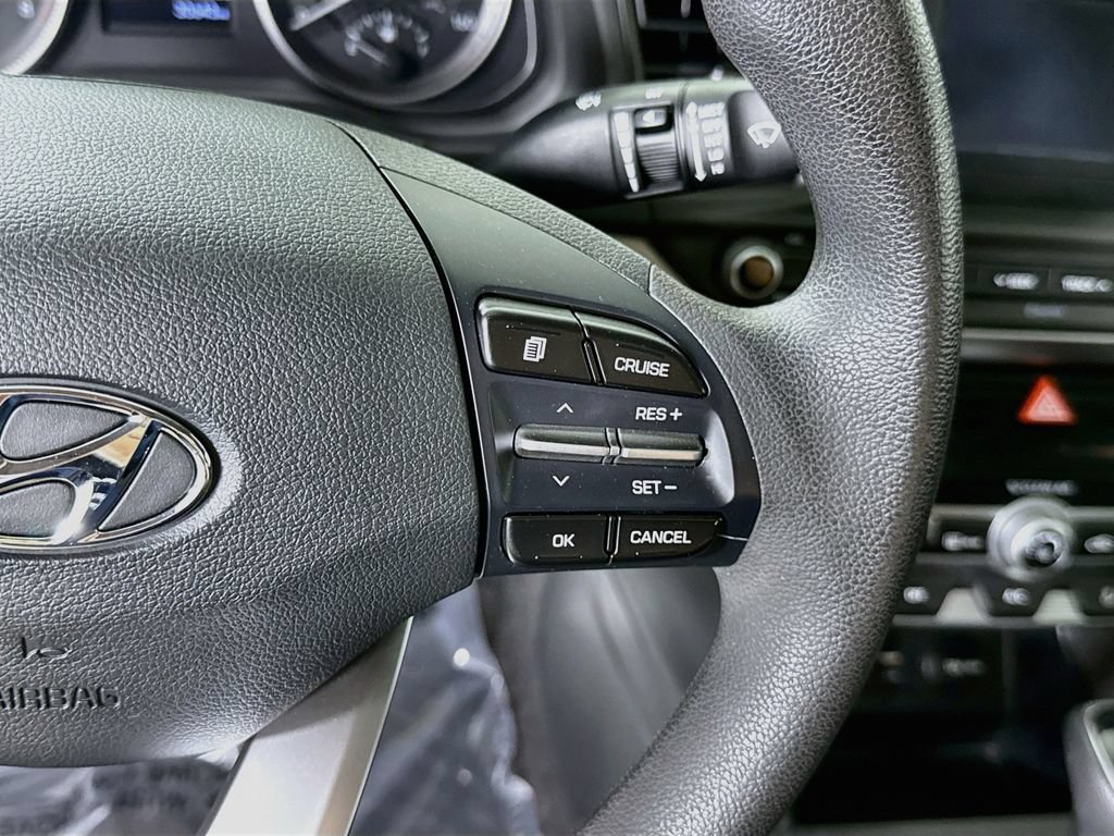 Used 2020 Hyundai Elantra SE w/ Cargo Package (C1) FWD image 20
