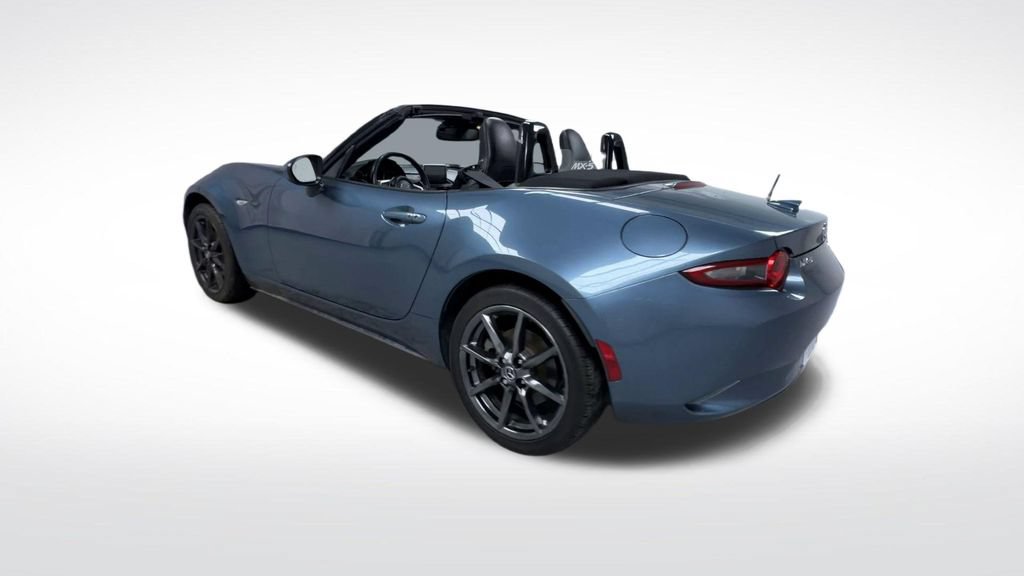 Used 2016 MAZDA MX-5 Miata Grand Touring RWD image 6