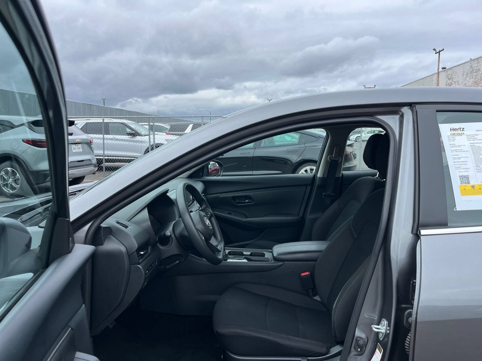 Used 2025 Nissan Sentra S FWD image 24