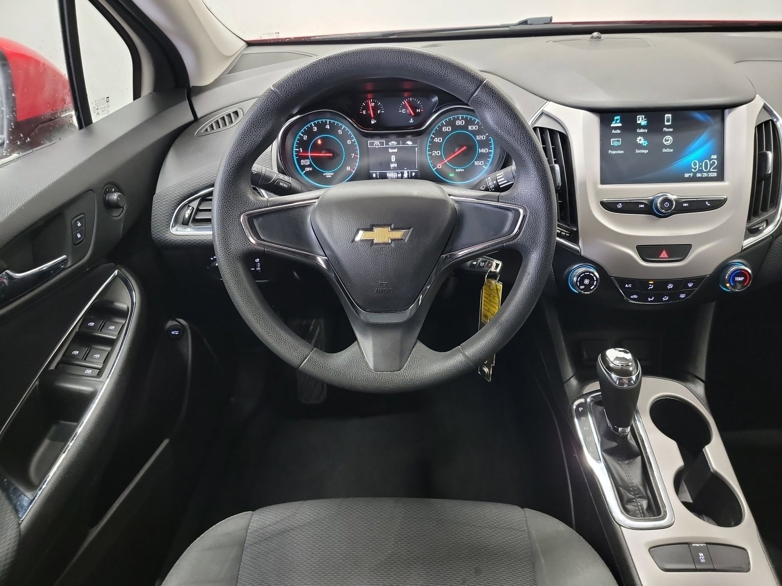 Used 2018 Chevrolet Cruze LS FWD image 21
