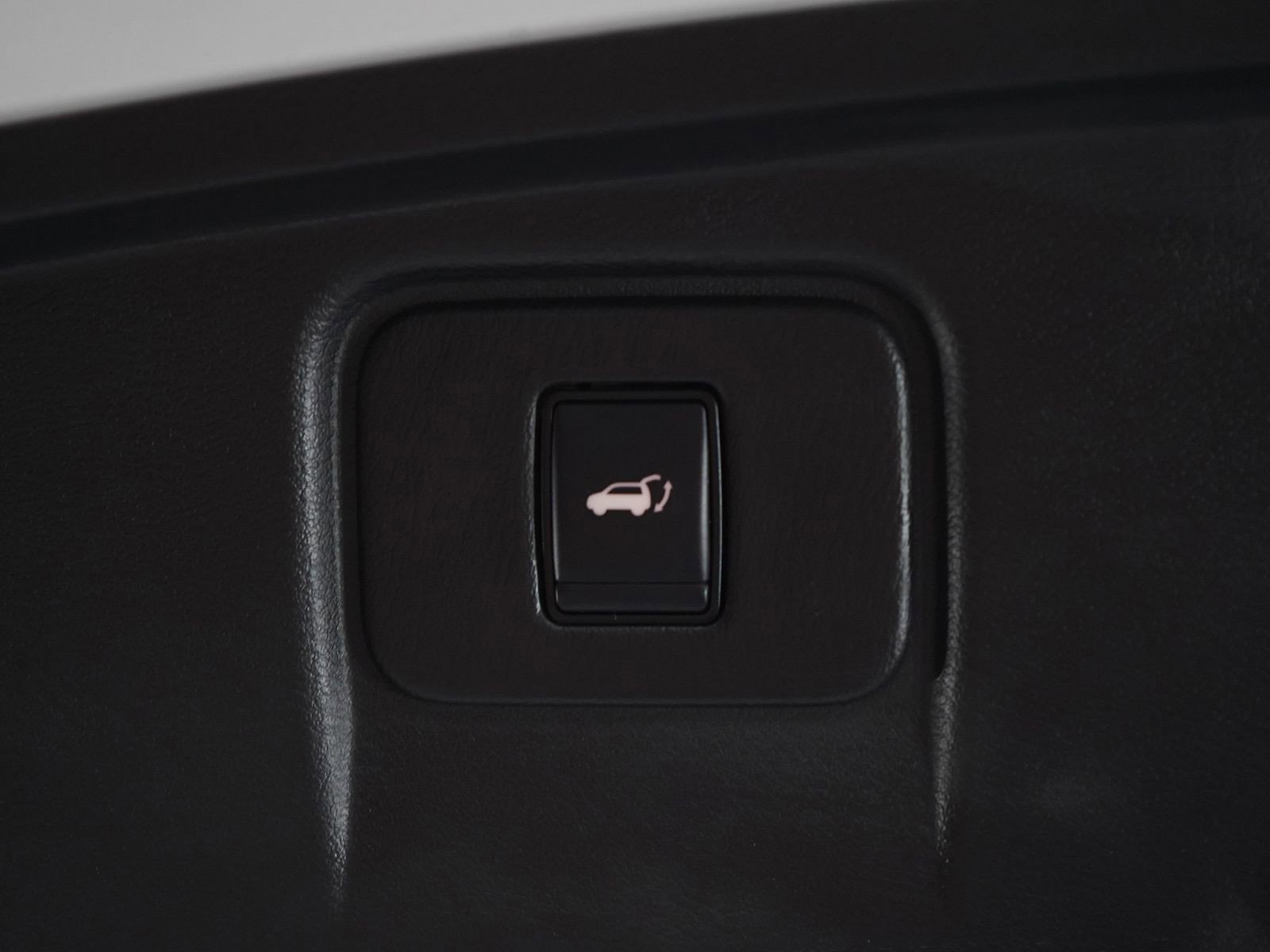 Used 2024 Nissan Murano SL image 16