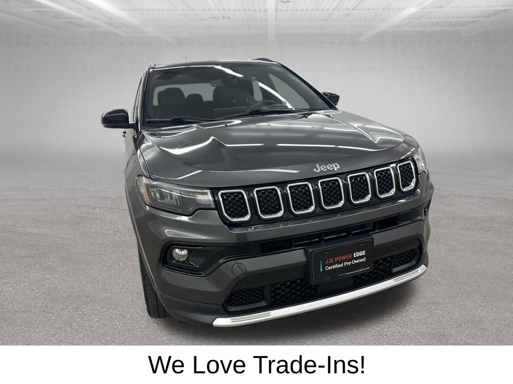 Used 2023 Jeep Compass Limited AWD/4WD image 3