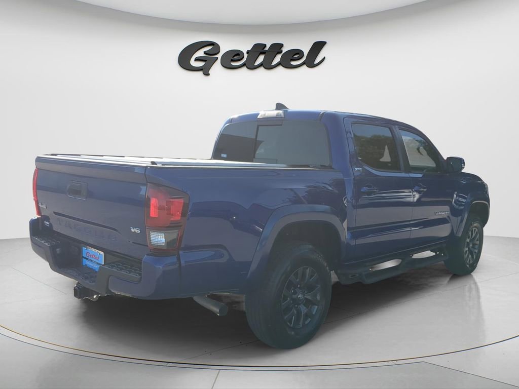 Used 2023 Toyota Tacoma SR5 w/ Technology Package AWD/4WD image 5