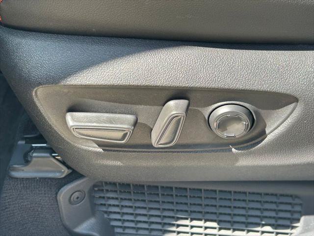 Certified 2025 Toyota Sienna XSE w/ XSE Premium Package AWD/4WD image 29