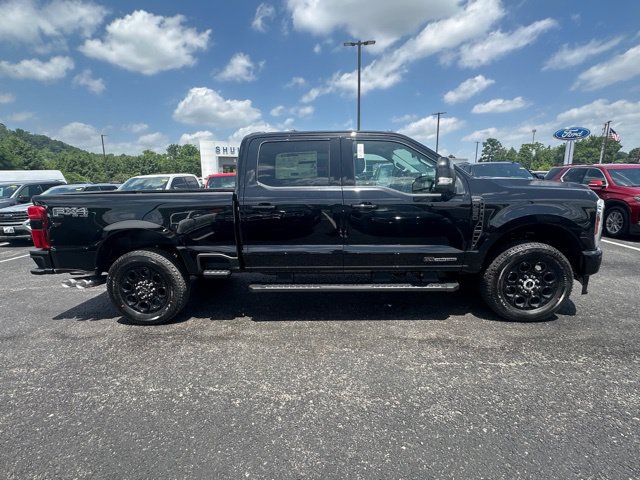 New 2026 Ford F250 Lariat w/ Black Appearance Package AWD/4WD image 4