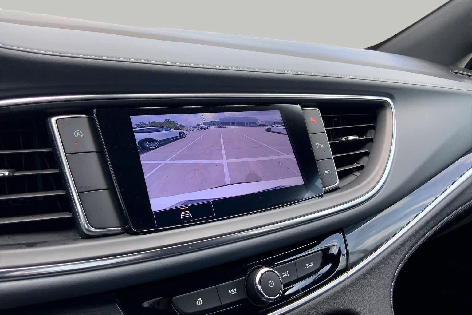 Certified 2022 Buick Enclave Essence w/ Sport Touring Edition FWD image 28