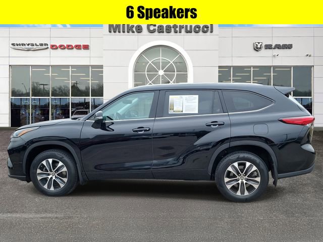 Used 2021 Toyota Highlander XLE image 7