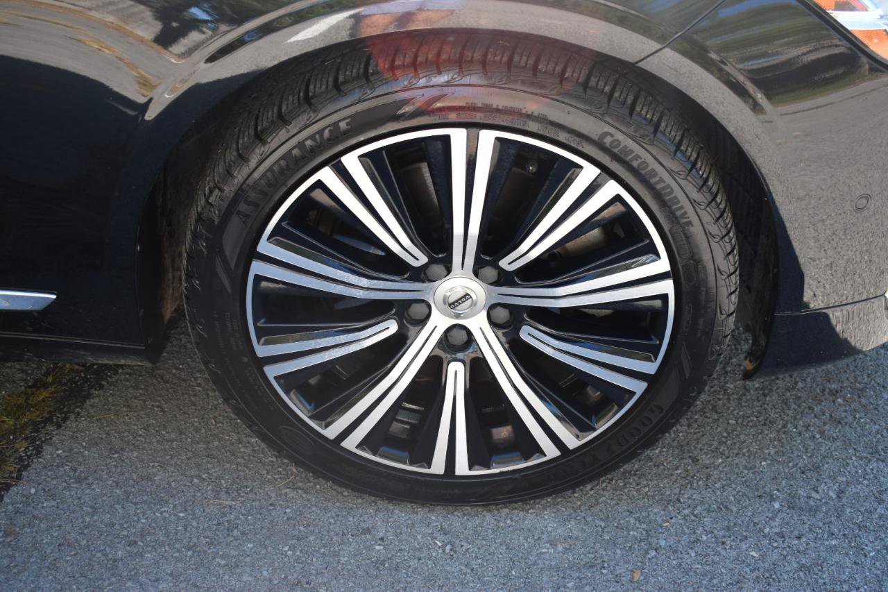 Used 2023 Volvo S90 B6 Plus AWD/4WD image 44